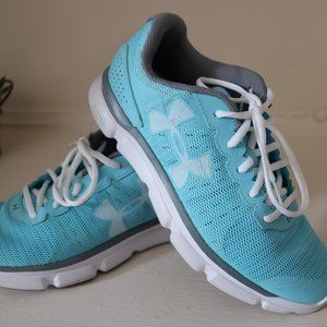 UnderArmour Shoes